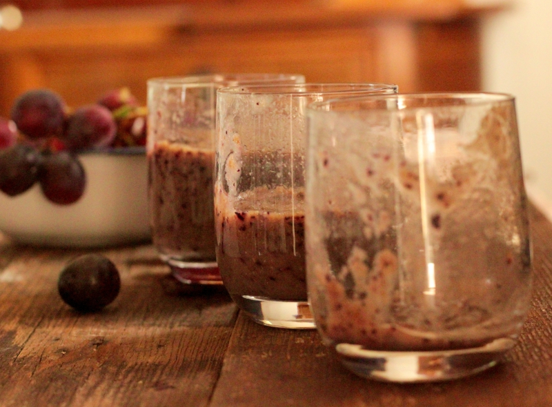 Blueberry Smoothie with Flax Seeds