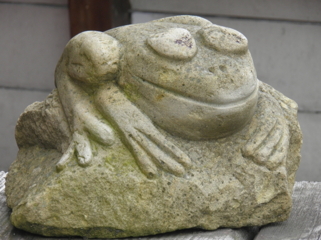 Stone frog seen in Flenburg, Germany