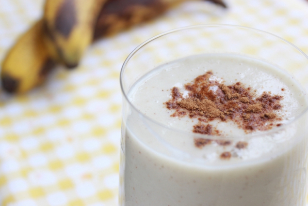 Pear apple coconut smoothie