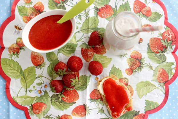 Sugar-free strawberry jam